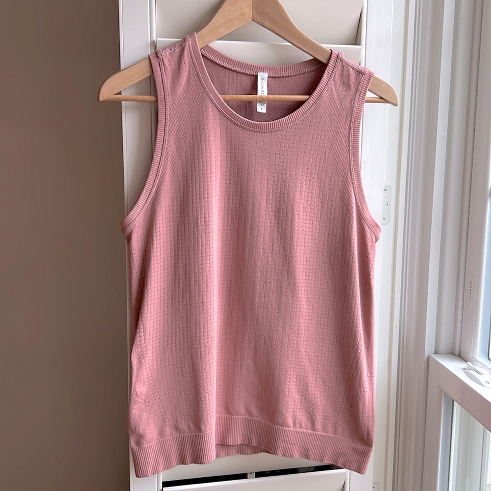 Athleta Stretch Perforated Athletic Sleeveless Top Mauve Pink M
